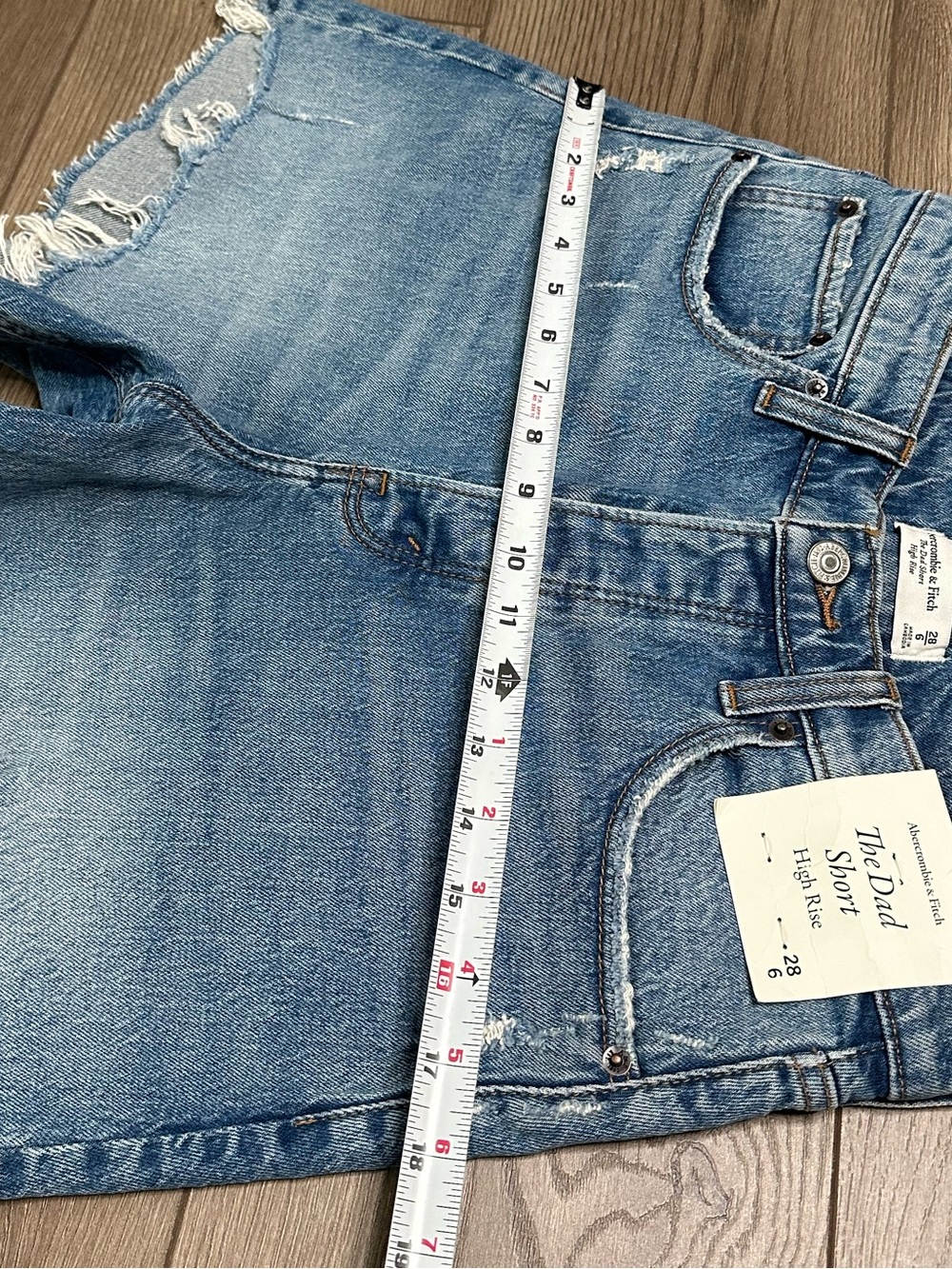Abercrombie & Fitch The Dad High Rise Stretch Frayed Blue Jean Shorts Size 28 - Picture 6 of 8
